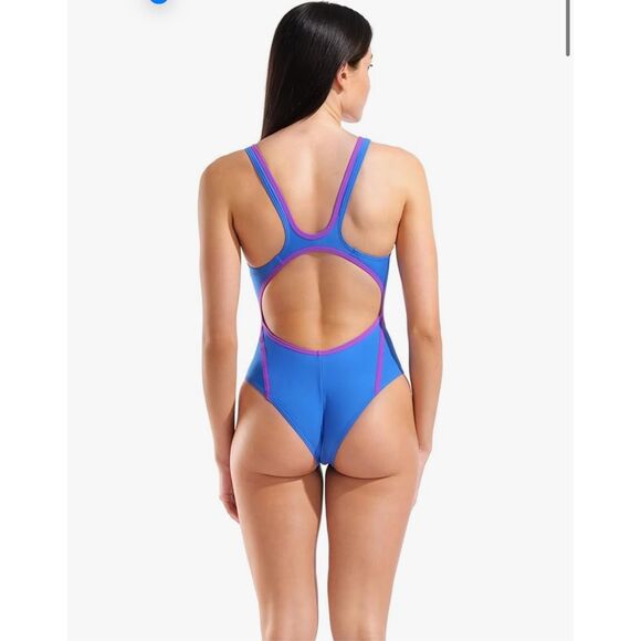 Arena Performance Hyperflow Solid Tech Back Swimsuit - Picture 2 of 7